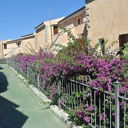 Отель Costa Del Turchese *