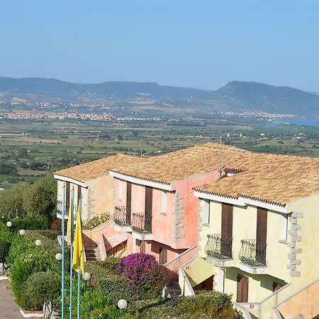 Costa Del Turchese Отель Бадеси